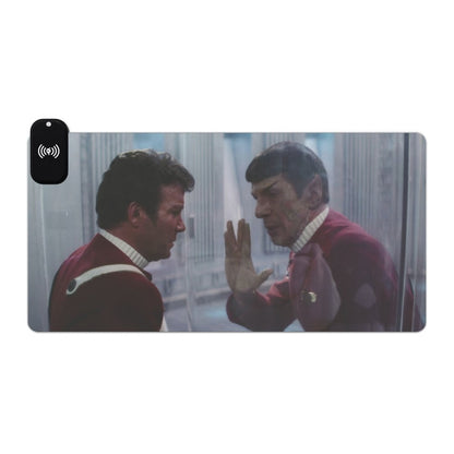 Kirk Spock, Wireless Charging LED + Wireless Charging Sci - Fi, TV & Movies XL Mousepads