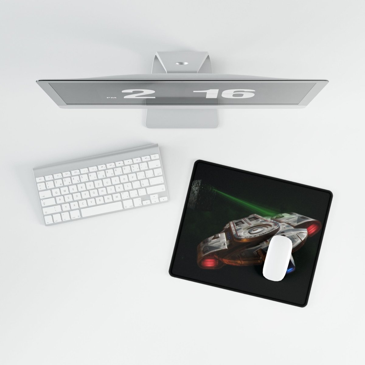 U.S.S Defiant meets the Borg, DS9 Desk Mat Sci - Fi, TV & Movies XL Mousepads